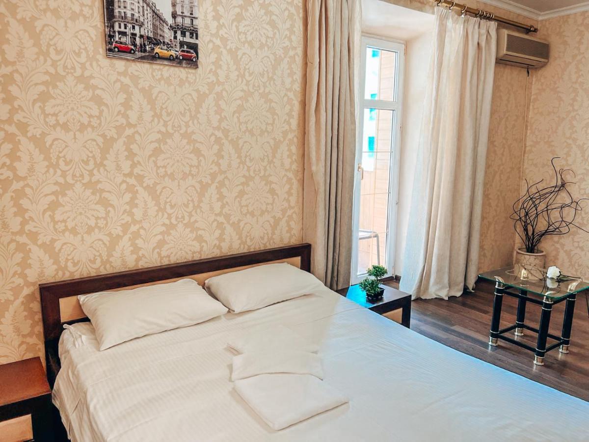 Квартира В Центре Крещатика Kiev Luaran gambar